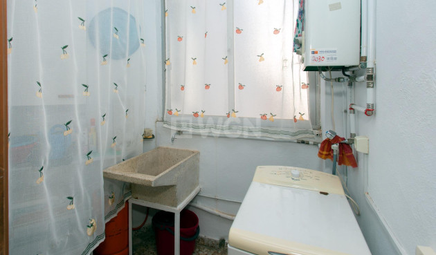 Odsprzedaż - Daszek - Torrevieja - Playa del Cura