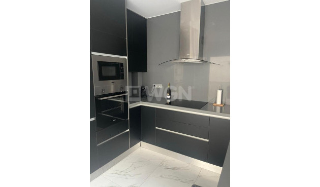 Odsprzedaż - Villa - Villamartin - Costa Blanca