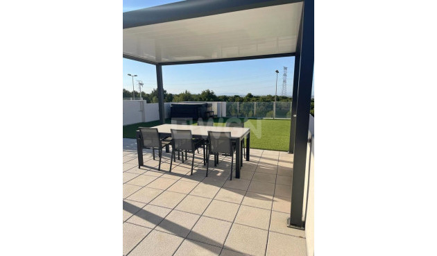 Odsprzedaż - Villa - Villamartin - Costa Blanca