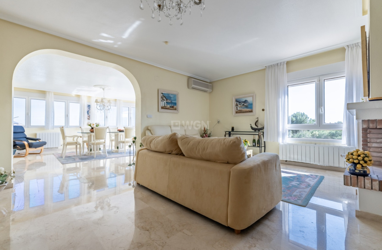 Odsprzedaż - Mieszkanie w bloku - Orihuela Costa - Costa Blanca