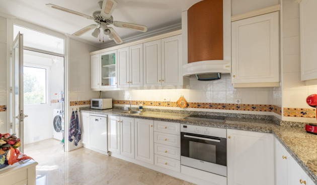 Odsprzedaż - Mieszkanie w bloku - Orihuela Costa - Costa Blanca