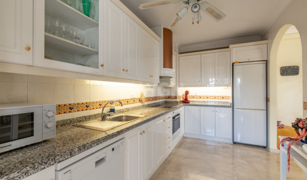 Odsprzedaż - Mieszkanie w bloku - Orihuela Costa - Costa Blanca