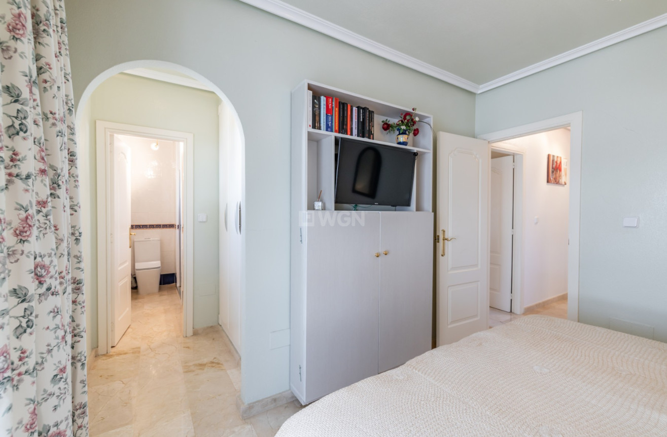 Odsprzedaż - Mieszkanie w bloku - Orihuela Costa - Costa Blanca