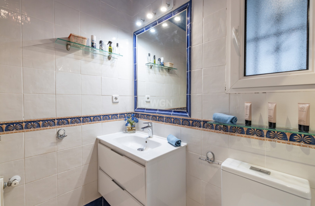 Odsprzedaż - Mieszkanie w bloku - Orihuela Costa - Costa Blanca