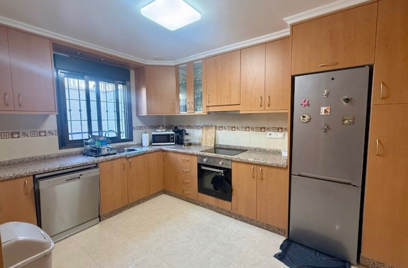 Odsprzedaż - Kamienica - San Miguel de Salinas - Inland