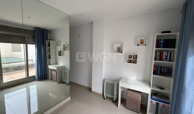 Odsprzedaż - Kamienica - Torrevieja - Punta Prima