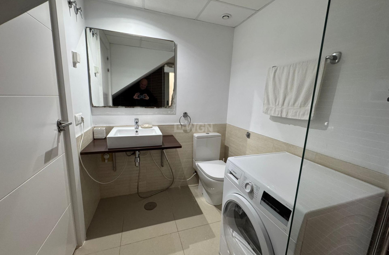 Odsprzedaż - Kamienica - Torrevieja - Punta Prima