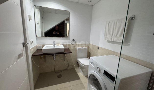 Odsprzedaż - Kamienica - Torrevieja - Punta Prima