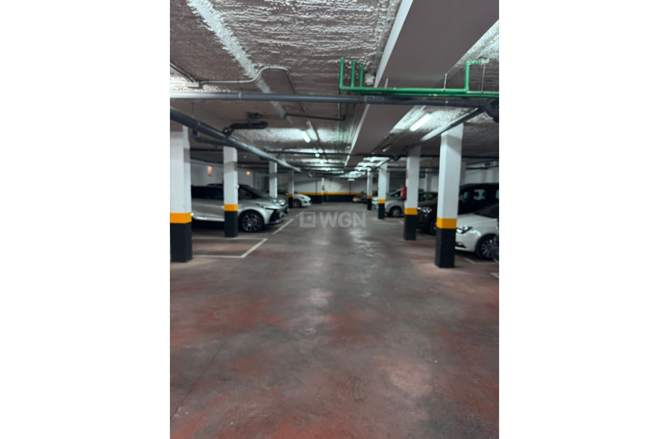 Odsprzedaż - Kamienica - Torrevieja - Punta Prima