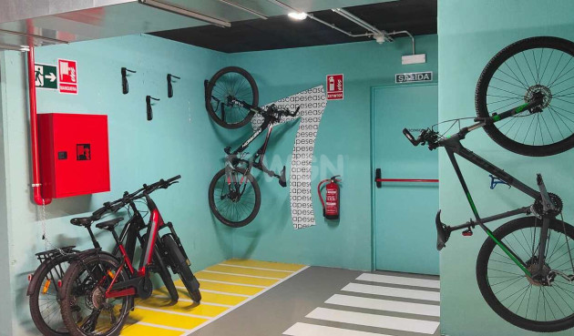 Odsprzedaż - Mieszkanie w bloku - Finestrat - Costa Blanca