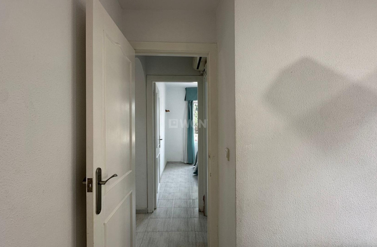 Odsprzedaż - Bungalow - Orihuela Costa - Los Almendros-la Florida