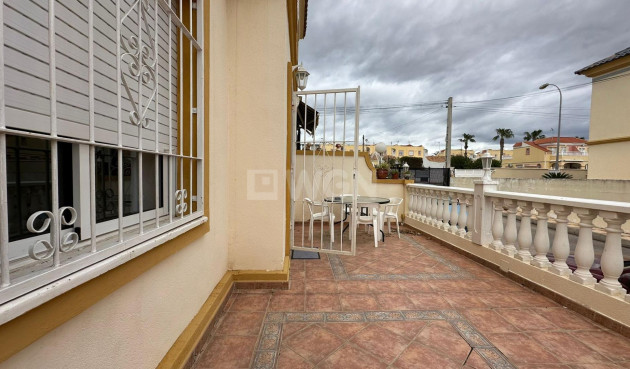 Odsprzedaż - Bungalow - Orihuela Costa - Los Almendros-la Florida