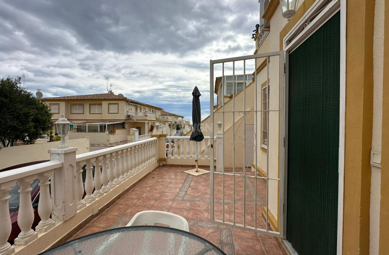 Odsprzedaż - Bungalow - Orihuela Costa - Los Almendros-la Florida