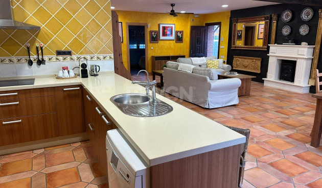 Odsprzedaż - Villa - La Manga del Mar Menor - Playa Principe