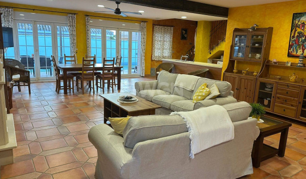 Odsprzedaż - Villa - La Manga del Mar Menor - Playa Principe