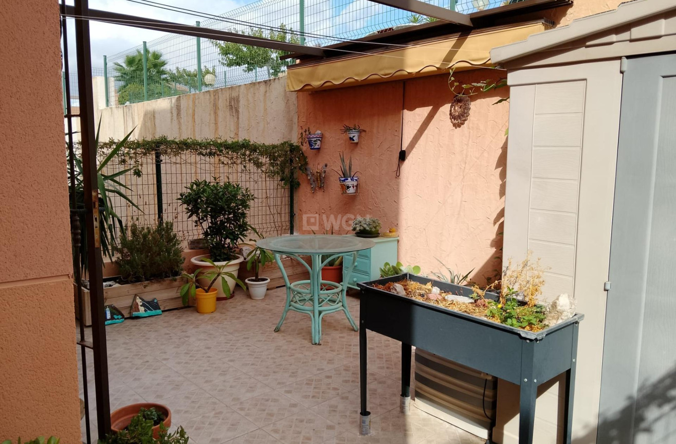 Odsprzedaż - Mieszkanie w bloku - Cartagena - Isla Plana