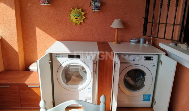 Odsprzedaż - Mieszkanie w bloku - Cartagena - Isla Plana