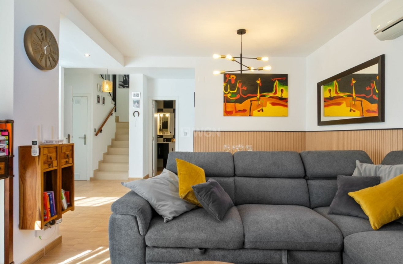 Odsprzedaż - Kamienica - Orihuela Costa - Costa Blanca