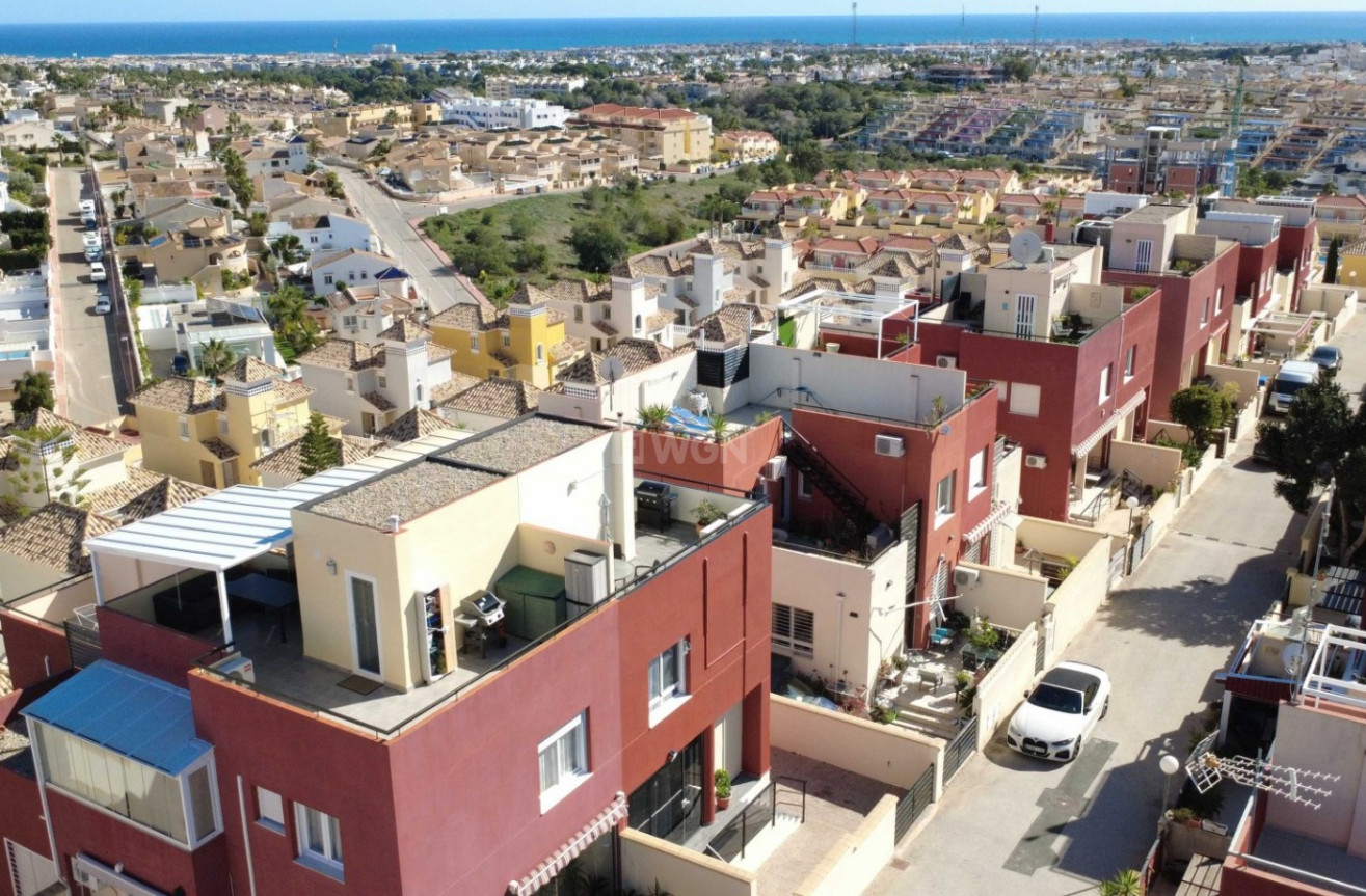 Odsprzedaż - Kamienica - Orihuela Costa - Costa Blanca