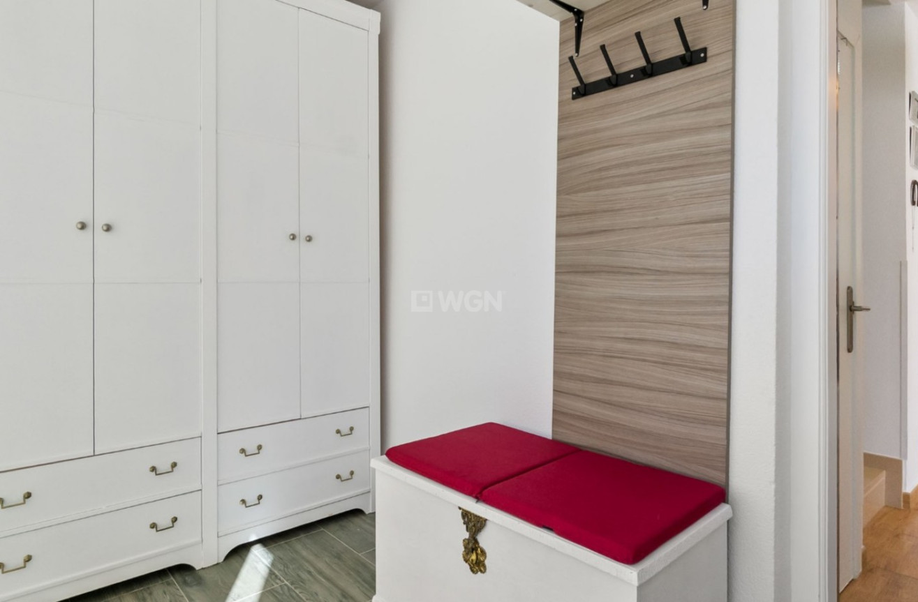 Odsprzedaż - Kamienica - Orihuela Costa - Costa Blanca