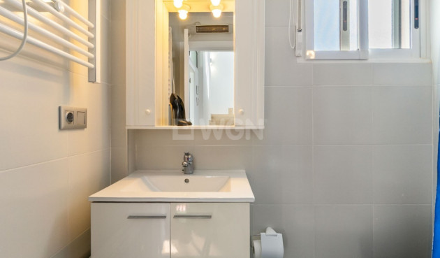 Odsprzedaż - Kamienica - Orihuela Costa - Costa Blanca