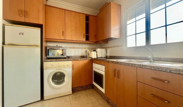 Odsprzedaż - Bungalow - San Fulgencio - La Marina