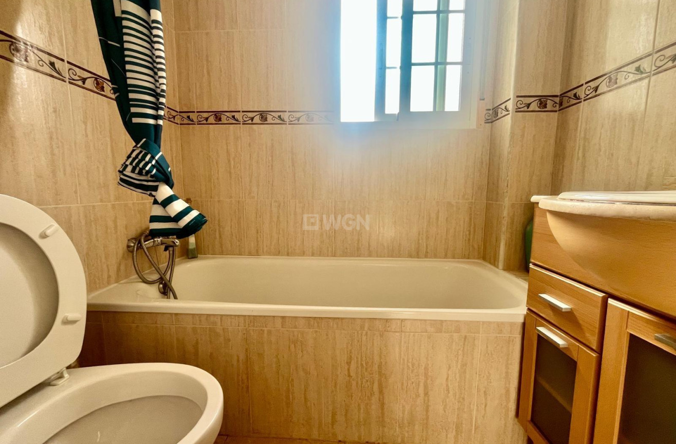 Odsprzedaż - Bungalow - San Fulgencio - La Marina