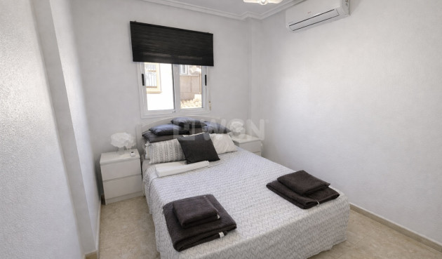 Odsprzedaż - Villa - Orihuela Costa - Villa's San Jose IV