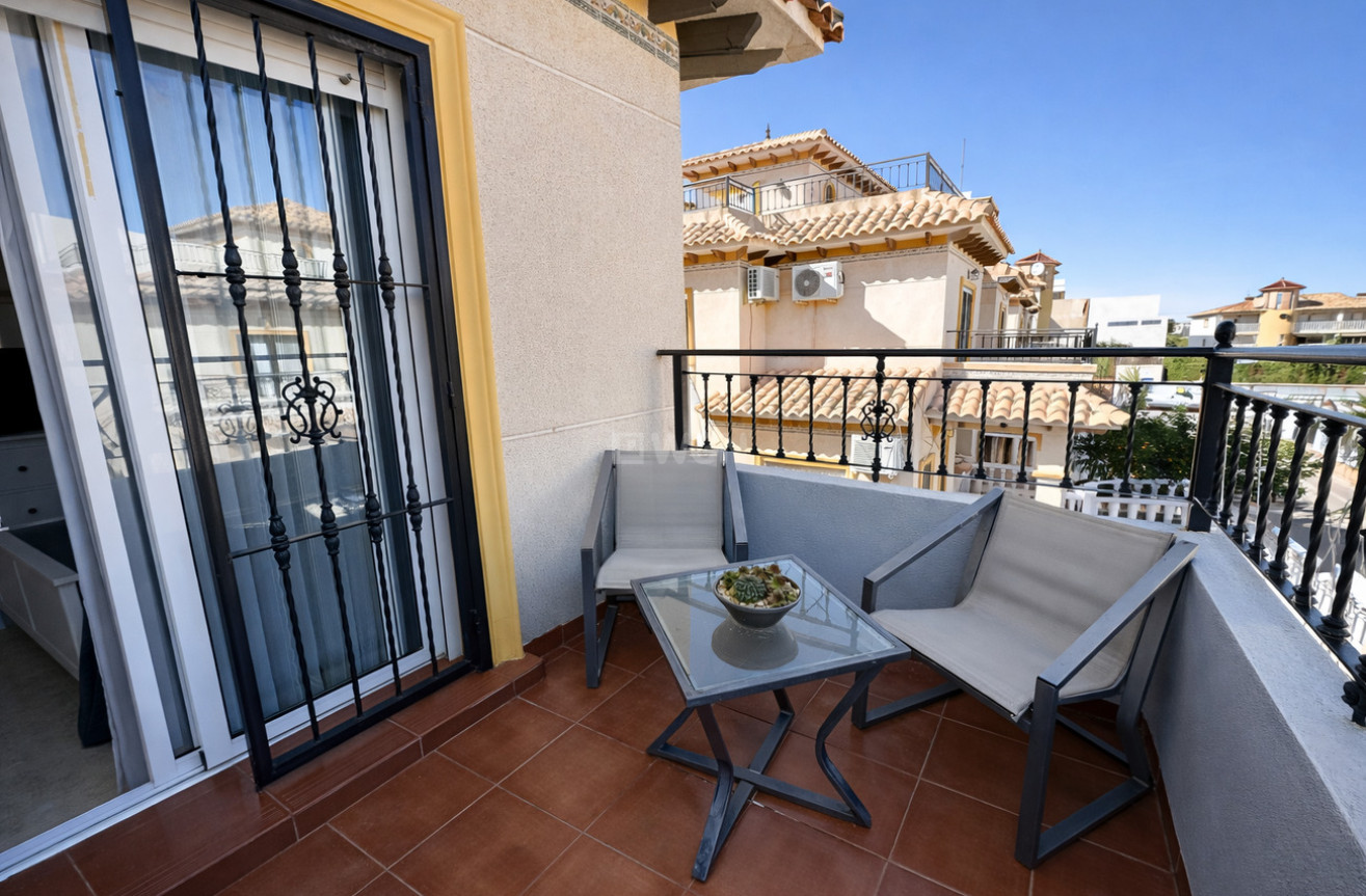 Odsprzedaż - Villa - Orihuela Costa - Villa's San Jose IV