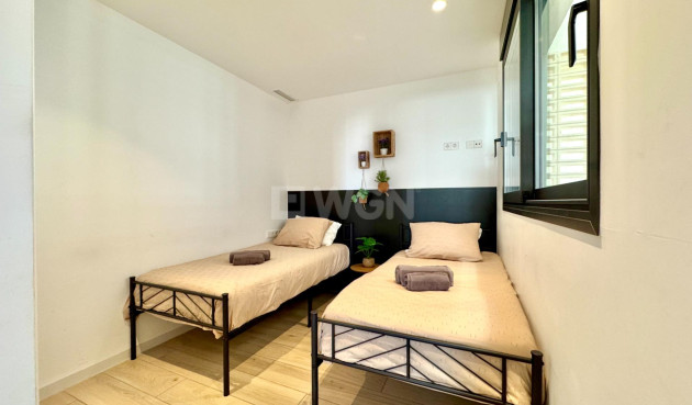 Odsprzedaż - Mieszkanie w bloku - Los Alcázares - Dolores de Pacheco-Santa Rosalía