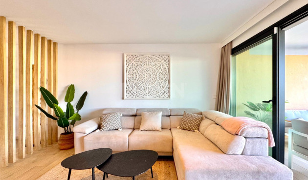 Odsprzedaż - Mieszkanie w bloku - Los Alcázares - Dolores de Pacheco-Santa Rosalía