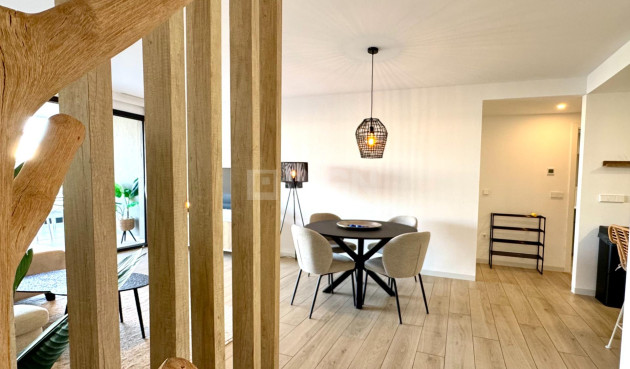 Odsprzedaż - Mieszkanie w bloku - Los Alcázares - Dolores de Pacheco-Santa Rosalía