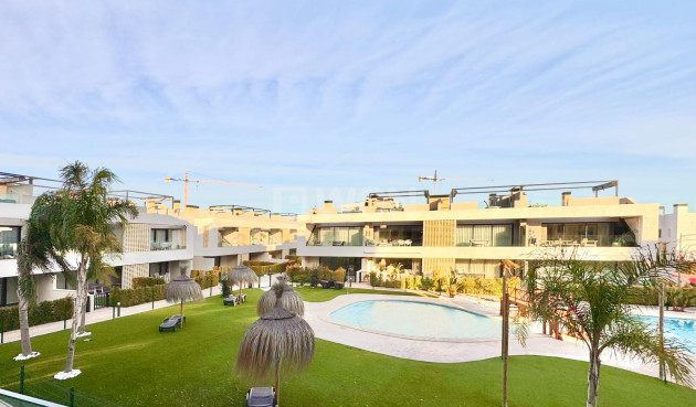 Odsprzedaż - Mieszkanie w bloku - Los Alcázares - Dolores de Pacheco-Santa Rosalía