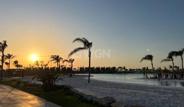 Odsprzedaż - Mieszkanie w bloku - Los Alcázares - Dolores de Pacheco-Santa Rosalía