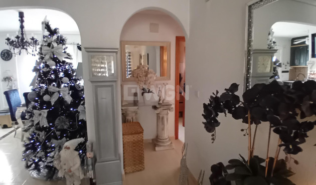 Odsprzedaż - Villa - Mazarron - Camposol