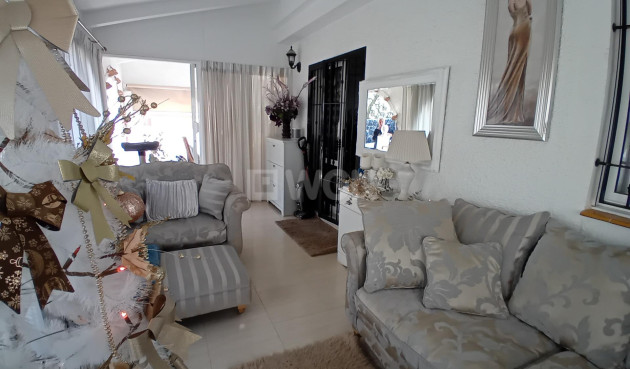 Odsprzedaż - Villa - Mazarron - Camposol