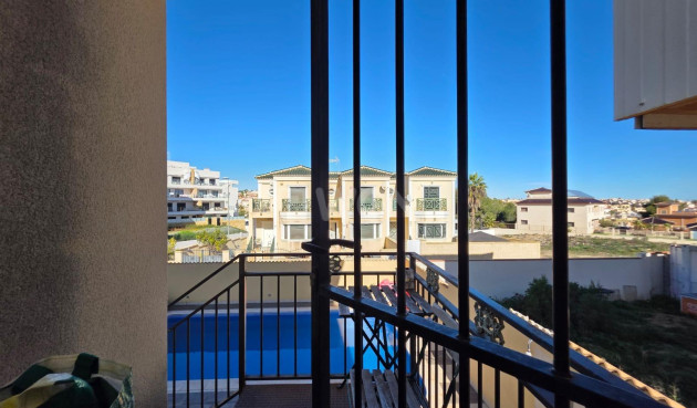 Resale - Villa - Orihuela Costa - Villamartín-las Filipinas