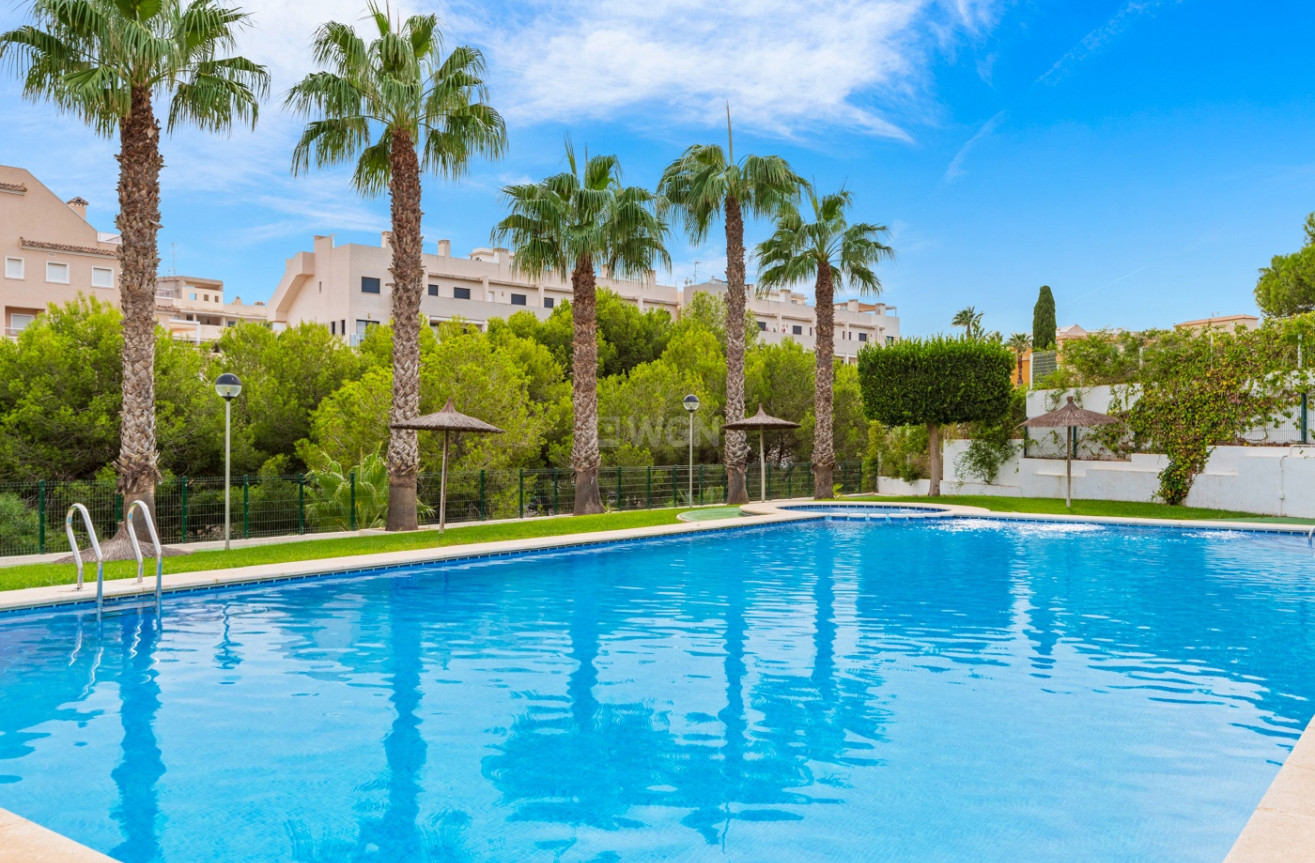 Odsprzedaż - Villa - Orihuela Costa - Costa Blanca