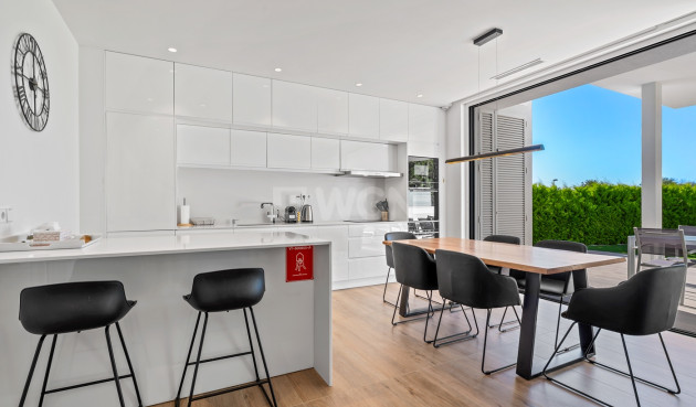 Odsprzedaż - Mieszkanie w bloku - Las Colinas Golf - Costa Blanca