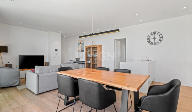 Odsprzedaż - Mieszkanie w bloku - Las Colinas Golf - Costa Blanca