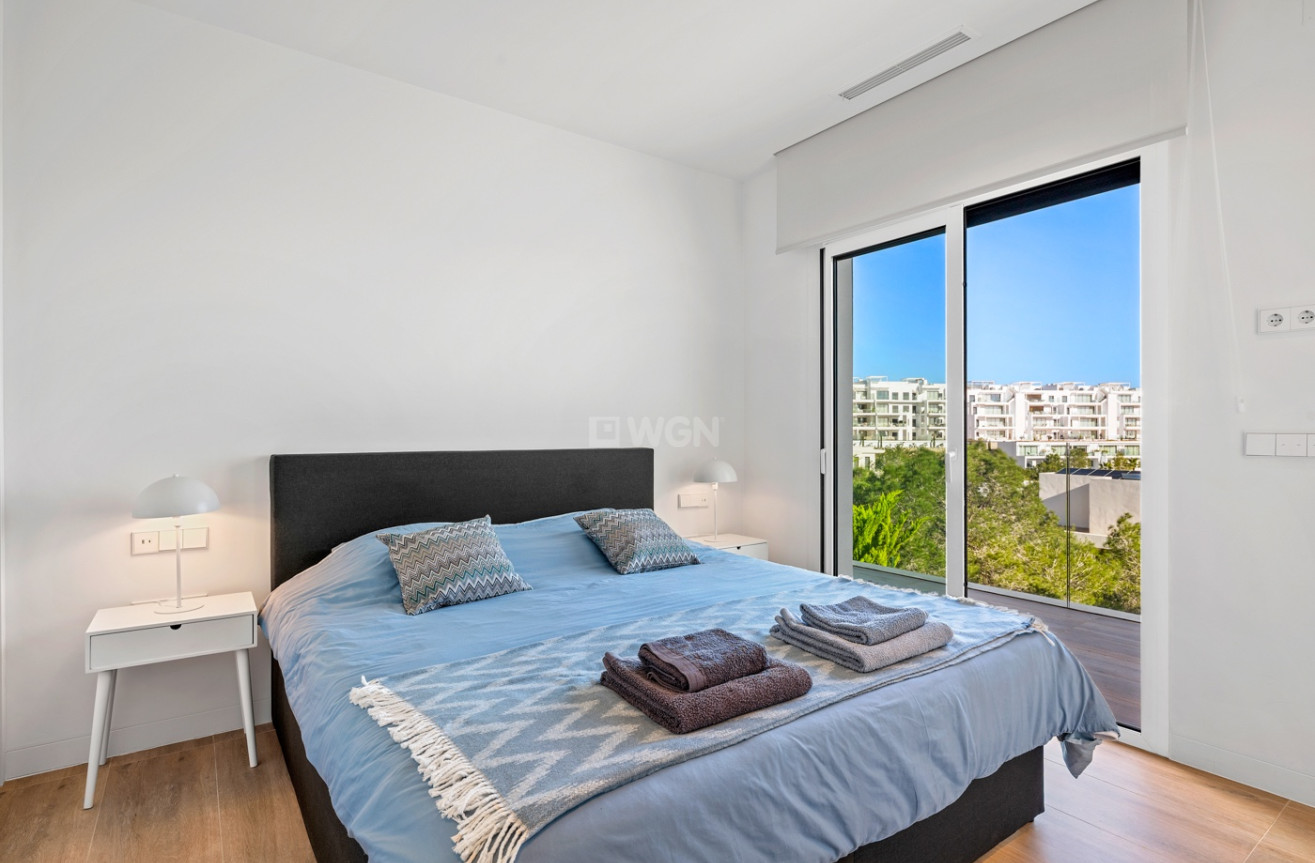 Odsprzedaż - Mieszkanie w bloku - Las Colinas Golf - Costa Blanca