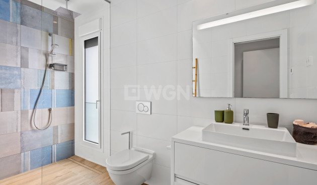 Odsprzedaż - Mieszkanie w bloku - Las Colinas Golf - Costa Blanca