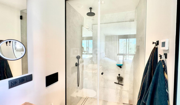 Odsprzedaż - Mieszkanie w bloku - Orihuela - Las Colinas Golf