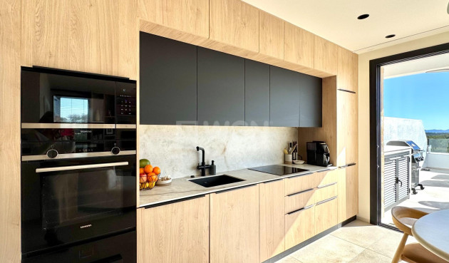 Odsprzedaż - Mieszkanie w bloku - Orihuela - Las Colinas Golf