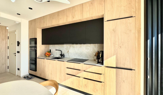 Odsprzedaż - Mieszkanie w bloku - Orihuela - Las Colinas Golf