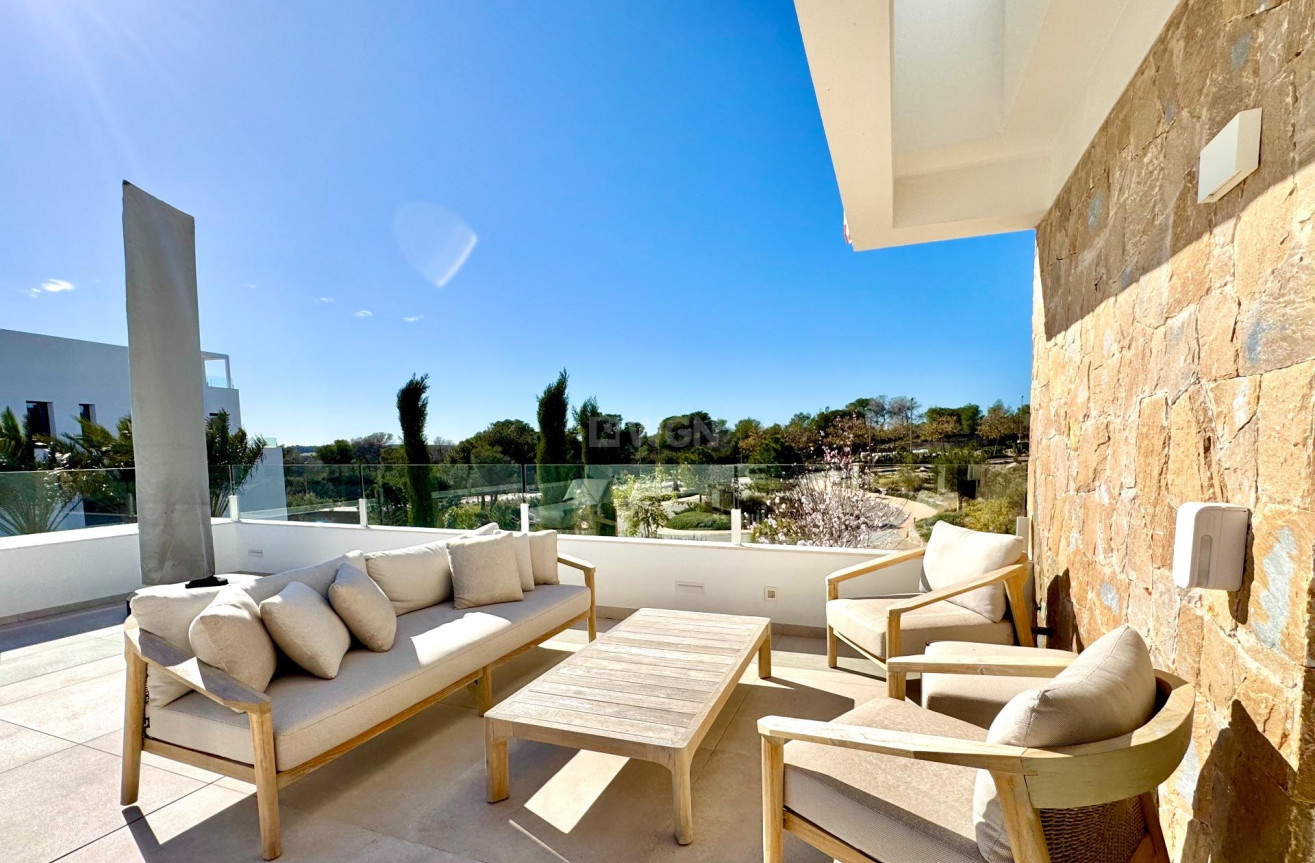 Odsprzedaż - Mieszkanie w bloku - Orihuela - Las Colinas Golf