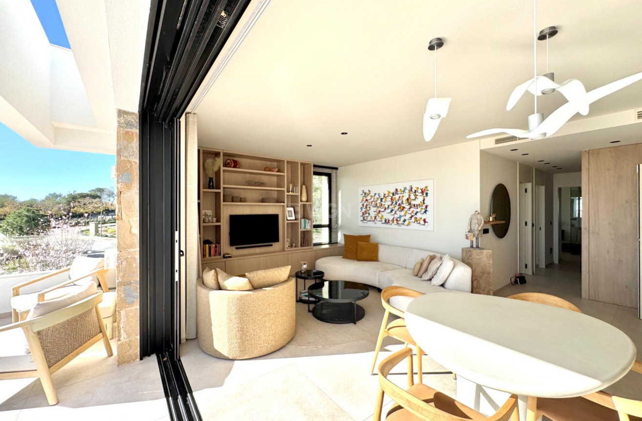 Odsprzedaż - Mieszkanie w bloku - Orihuela - Las Colinas Golf