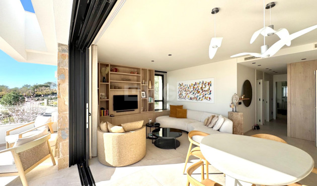 Odsprzedaż - Mieszkanie w bloku - Orihuela - Las Colinas Golf