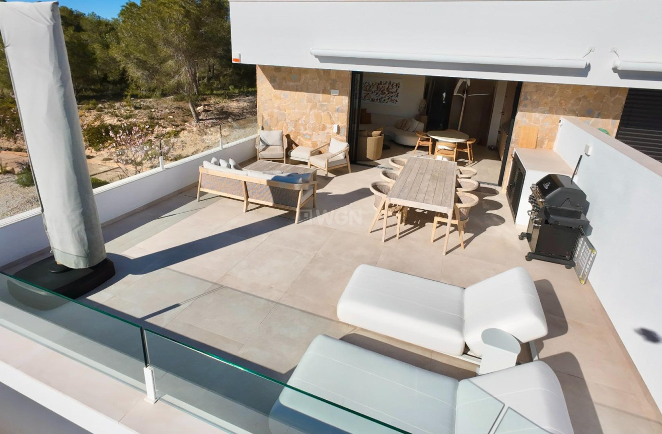 Odsprzedaż - Mieszkanie w bloku - Orihuela - Las Colinas Golf