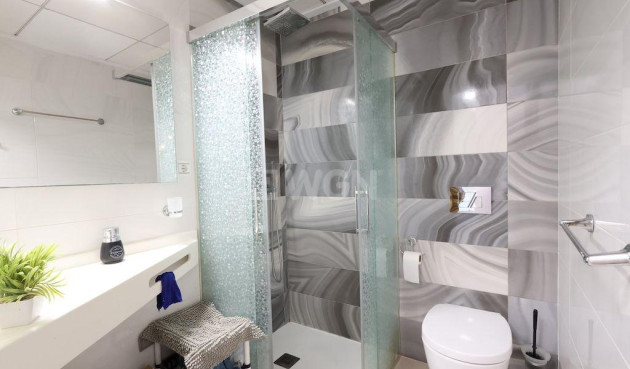 Odsprzedaż - Kamienica - Orihuela Costa - Costa Blanca